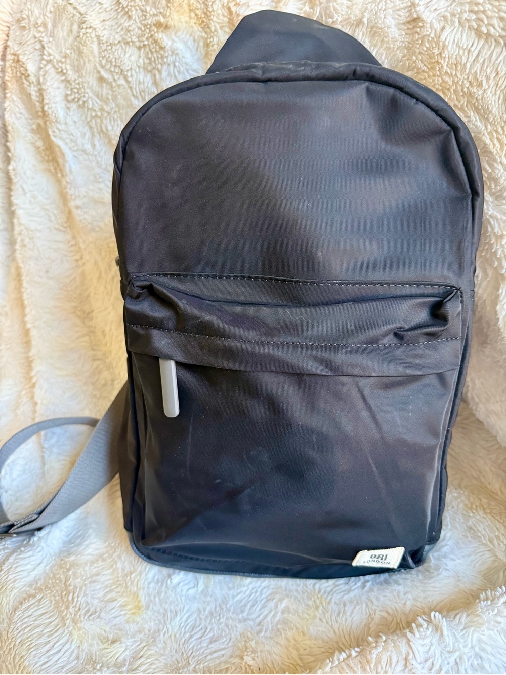 Compact Black Everyday Backpack with Front Zip Pocket